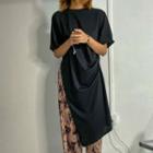 Short-sleeve Slit-hem Long T-shirt