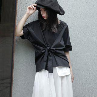 Short-sleeve Plain Tie-strap Shirt