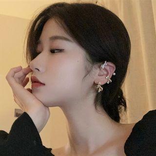 Rhinestone Bow Ear Cuff 1 Pc - Gold - One Size