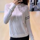 Contrast Lining Sports Hoodie
