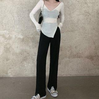 Wide-leg Pants / V-neck Knit Top
