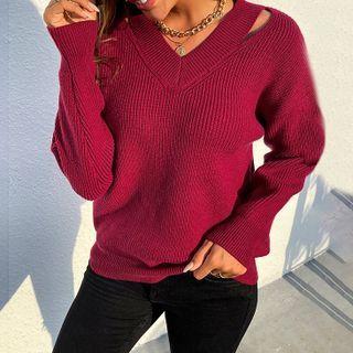 Plain V-neck Cut-out Sweater