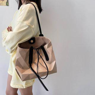 Geometric Pattern Tote Bag