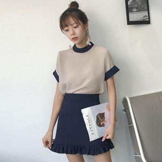 Set : Panel Short-sleeve Chiffon Top + Mini Skirt