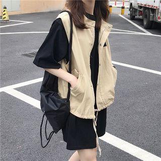 Elbow-sleeve Mini T-shirt Dress / Button Vest