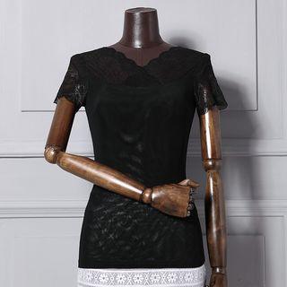 Short-sleeve V-neck Lace Panel Top