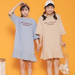 Elbow-sleeve Lettering A-line T-shirt Dress