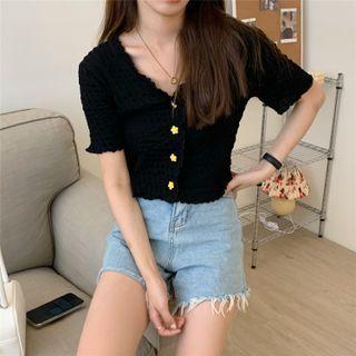 Short-sleeve Flower Buttons Cropped Blouse