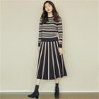 Set: Pattered Knit Top + A-line Skirt Black - One Size