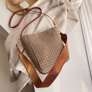 Two-way Houndstooth Bucket Bag