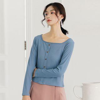 Long-sleeve Square Neck Buttoned Knit Top