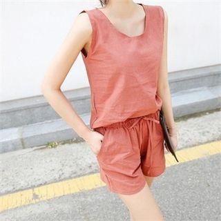 Set: Sleeveless Linen Blend Top + Shorts
