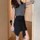 Set: Cap-sleeve Cutout T-shirt + Skort