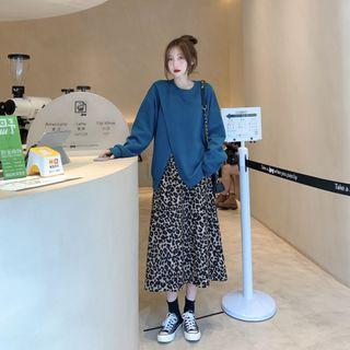 Slit Pullover / Leopard Print Midi A-line Skirt