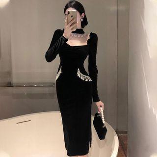 Choker-neck Long-sleeve Midi Sheath Dress