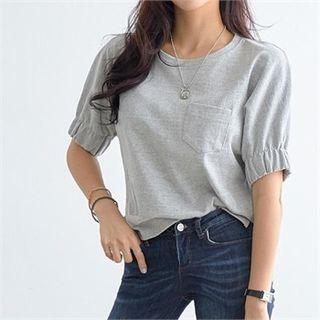 Puff-sleeve Pocket-front T-shirt
