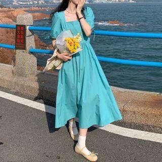 Short-sleeve Square-neck Plain Ripped Dress