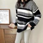Round Neck Striped Sweater Striped - White & Black - One Size