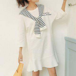 Lettering Striped Panel 3/4 Sleeve Dress