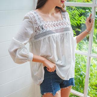 Square-neck Lace-trim Peasant Blouse