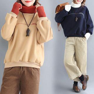 Turtleneck Knit Panel Pullover