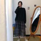 Oversized Sweater / A-line Tiered Panel Skirt