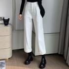 Straight-fit Jeans / Long-sleeve Mock-neck Knit Top