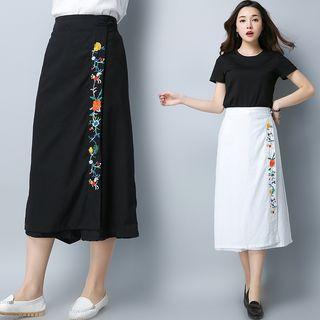 Embroidered Midi Skort