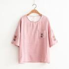 Elbow-sleeve Embroidered Cat T-shirt