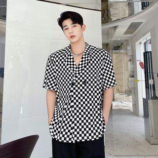Short-sleeve Checkered Shirt