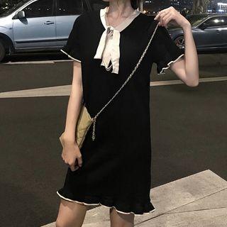 Tie Neck Short-sleeve Knit Dress