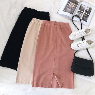 Back-slit Straight-fit Skirt