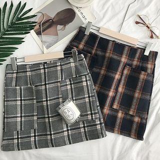 Pocketed Plaid A-line Skirt