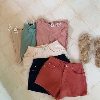 Plain Long-sleeve T-shirt / High Waist Shorts