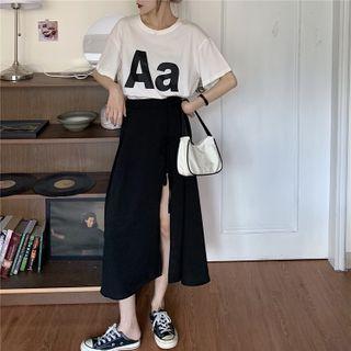 Elbow-sleeve Lettering Print T-shirt / Irregular A-line Midi Skirt