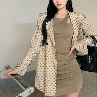 Sleeveless Chain Detail Mini Sheath Dress / Printed Blazer