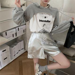 Long-sleeve Cropped Hoodie / Printed T-shirt / Wide-leg Shorts