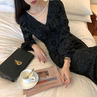 Puff-sleeve Floral Jacquard Midi A-line Dress