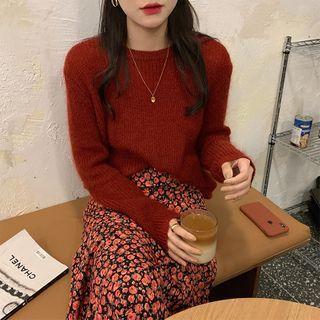 Plain Sweater / Floral Print Skirt