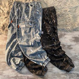 Patterned Jogger Jeans