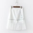 Letter Short-sleeve T-shirt / A-line Skirt / Set