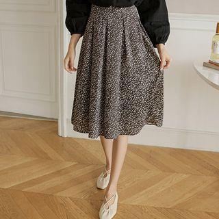 Pleated Midi Leopard Skirt