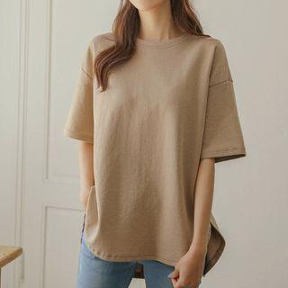Slit-back Round-hem Boxy T-shirt