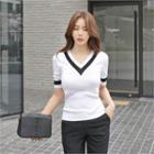 V-neck Contrast-trim Slim-fit Knit Top