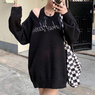 Set: Lettering Off-shoulder Sweater + Tank Top