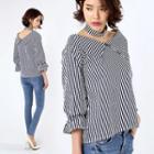 Off-shoulder Striped Top With Choker