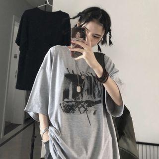 Elbow-sleeve Graphic Print T-shirt Light Gray - One Size