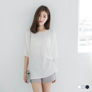 Side-pleated Bat Sleeve Blouse