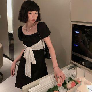 Puff-sleeve Bow A-line Dress / Bow Blouse