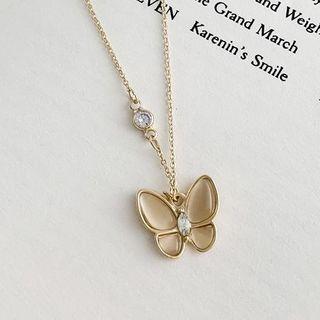 Butterfly Cat Eye Stone Pendant Necklace Necklace - Gold - One Size